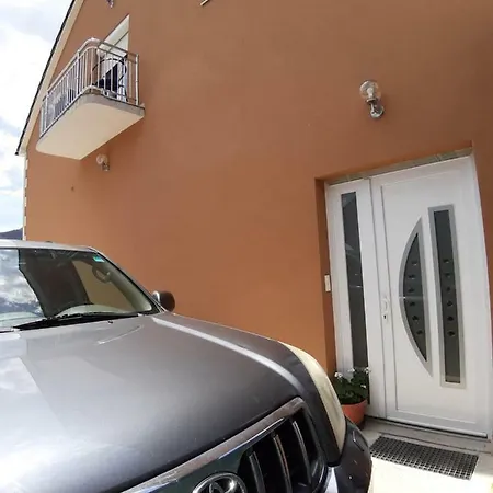 Bedrooms Cerovac 3* Gračac