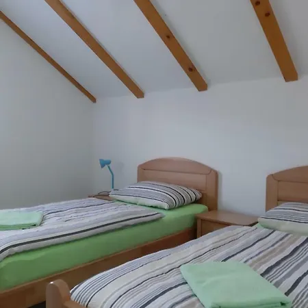 Bedrooms Cerovac Gracac (Zadar)