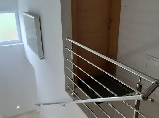 Pensjonat Bedrooms Cerovac Gračac
