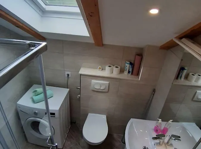 Bedrooms Cerovac בית הארחה Gračac