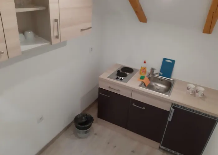 Bedrooms Cerovac 3* Gračac