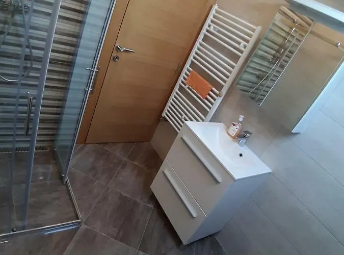 Bedrooms Cerovac