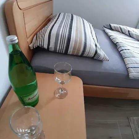 Vendégház Bedrooms Cerovac